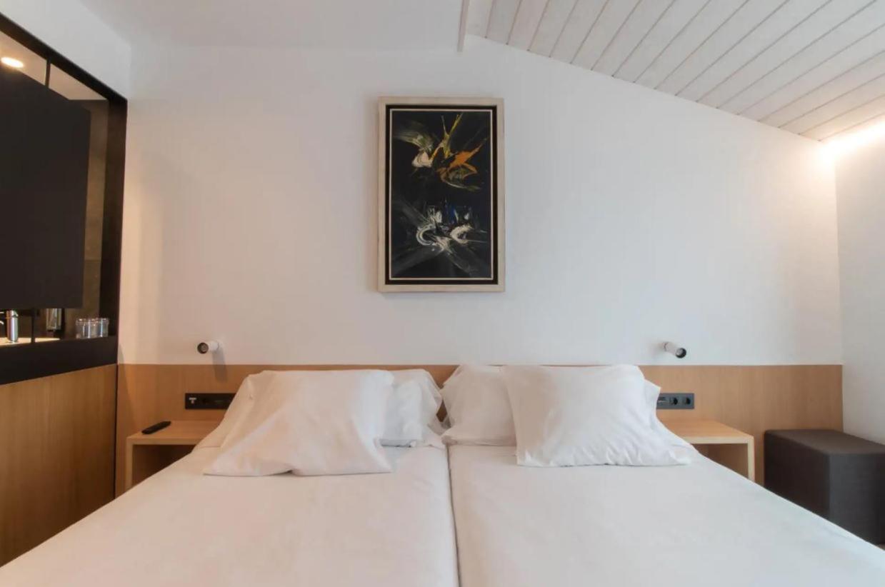 Hotel Cortabitarte Soria Buitenkant foto