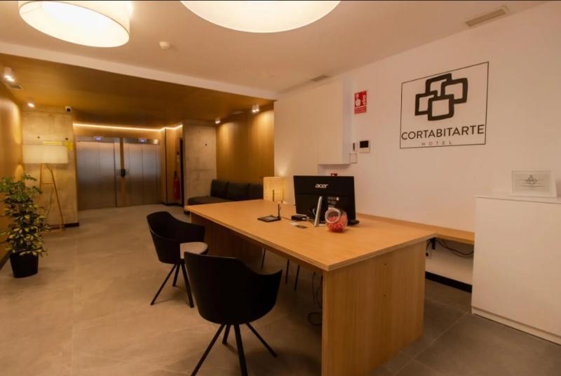 Hotel Cortabitarte Soria Buitenkant foto