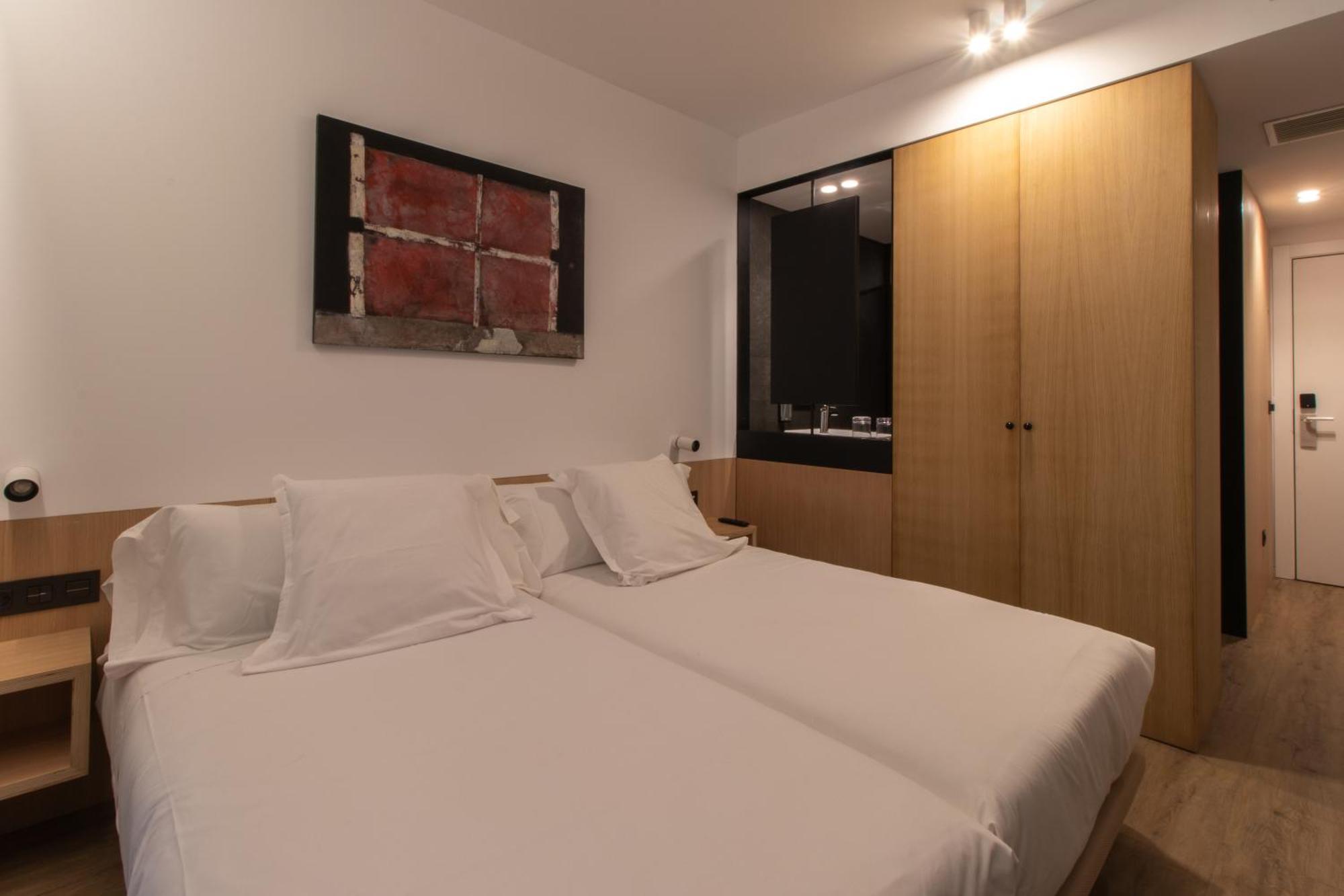 Hotel Cortabitarte Soria Buitenkant foto